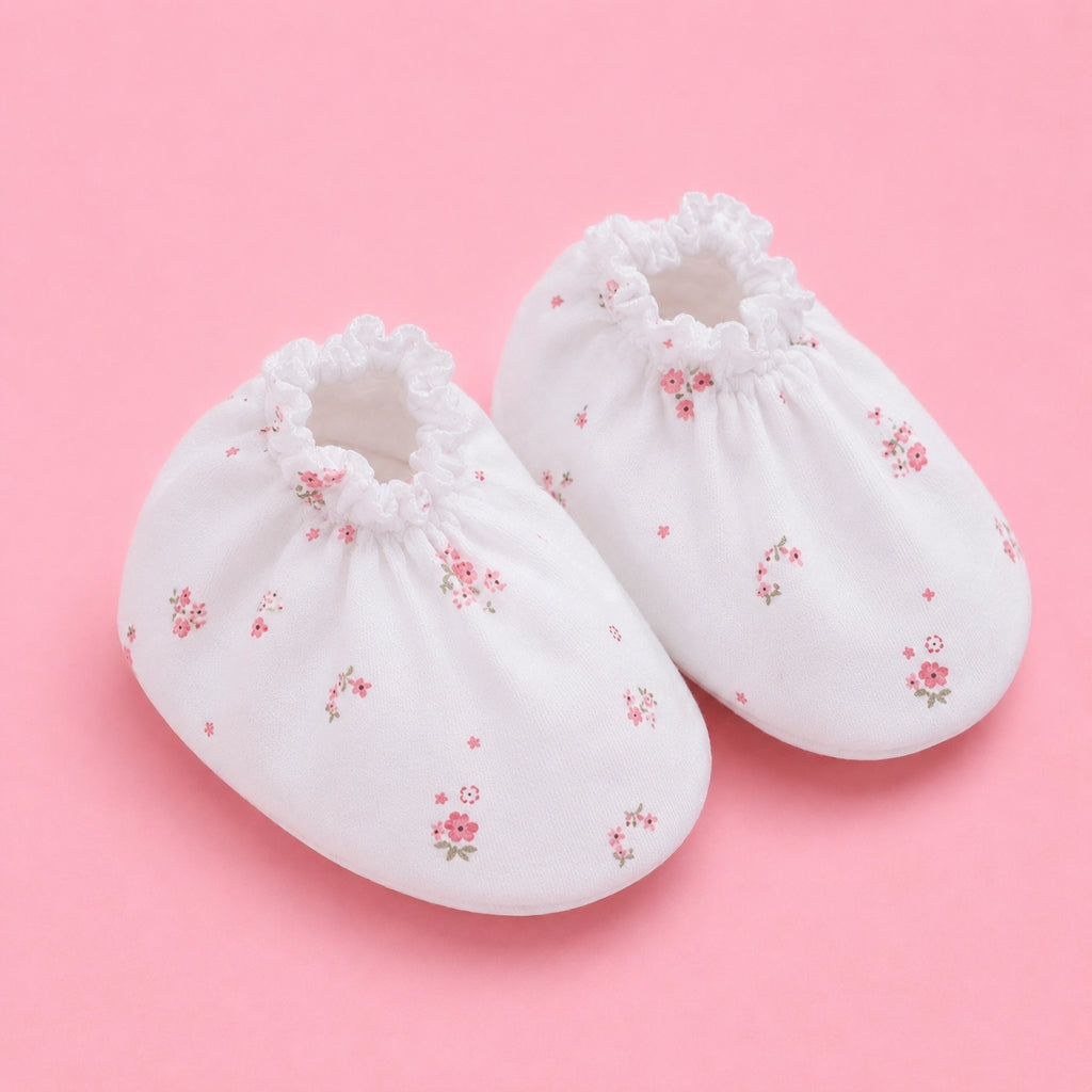 Baby Cap, Mittens & Booties Set Flower