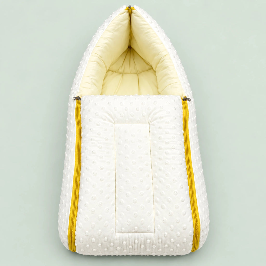 Baby Carry Nest with Dual Side Zipper