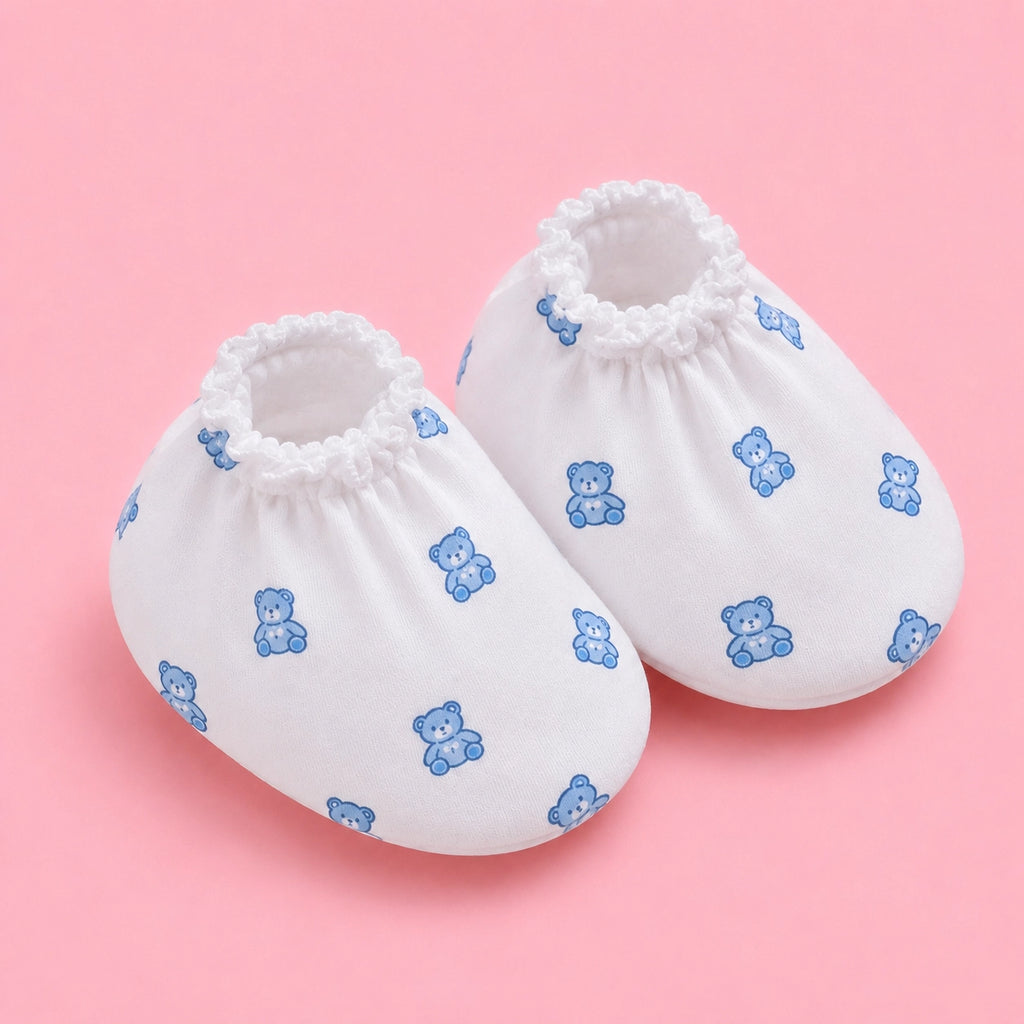 Baby Cap, Mittens & Booties Set Bear