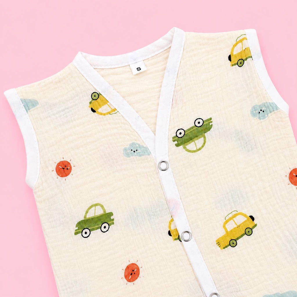 Crinkled Muslin Button Jabala | Car | Soft Muslin Summer Wear For Babies | 0-3 Months  | Pack Of 1